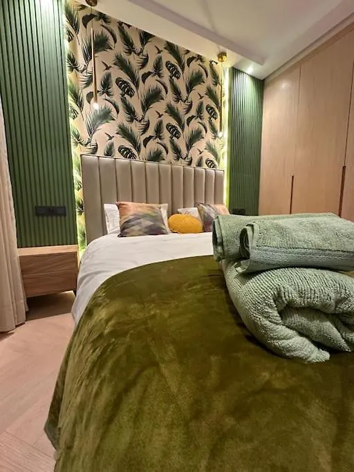 Stylish Appartement Lumineux Et Luxueux Au Coeur De Maarif Quartier Palmier Pres De Station Tramway & Bd Abdelmoumen 卡萨布兰卡 0*,  摩洛哥