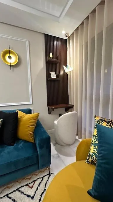 公寓 Stylish Appartement Lumineux Et Luxueux Au Coeur De Maarif Quartier Palmier Pres De Station Tramway & Bd Abdelmoumen 卡萨布兰卡 摩洛哥
