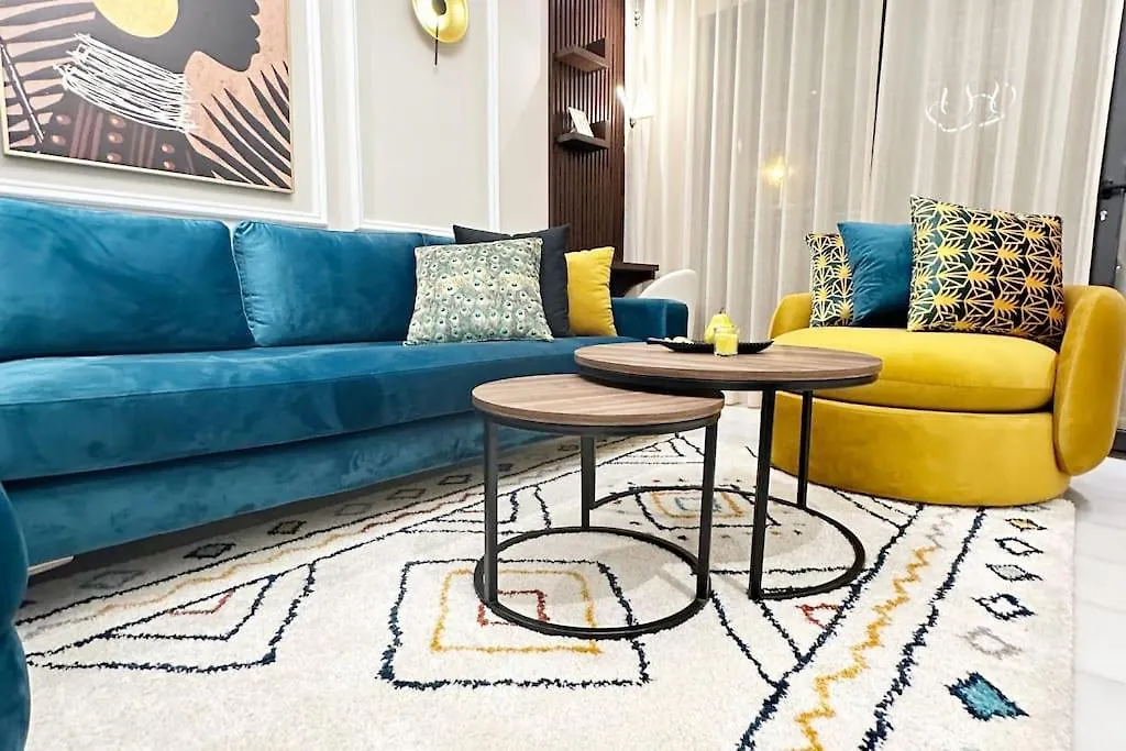 Stylish Appartement Lumineux Et Luxueux Au Coeur De Maarif Quartier Palmier Pres De Station Tramway & Bd Abdelmoumen 卡萨布兰卡 公寓
