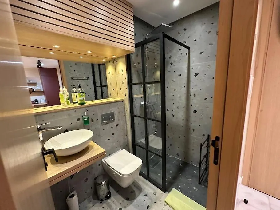 Stylish Appartement Lumineux Et Luxueux Au Coeur De Maarif Quartier Palmier Pres De Station Tramway & Bd Abdelmoumen 卡萨布兰卡 公寓